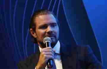  Justiça mantém prisão de Vorcaro e cunhado em audiência de custódia 